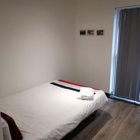 Peace Apartments - Luton Luton  Eksteriør bilde