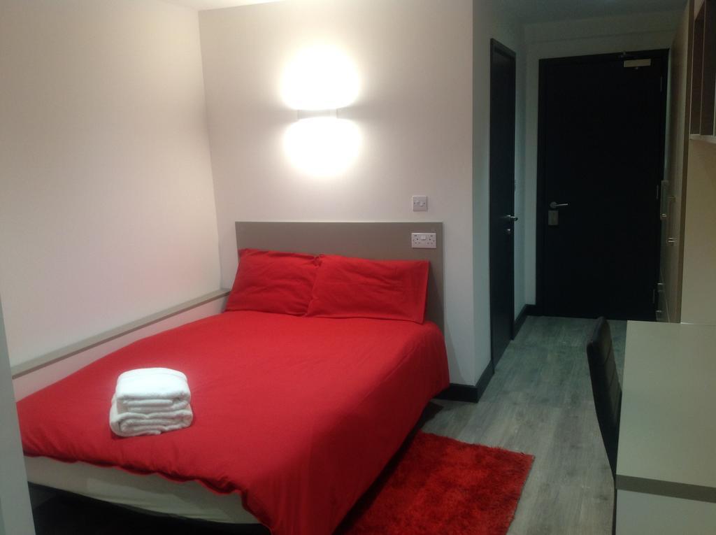 Peace Apartments - Luton Luton  Eksteriør bilde