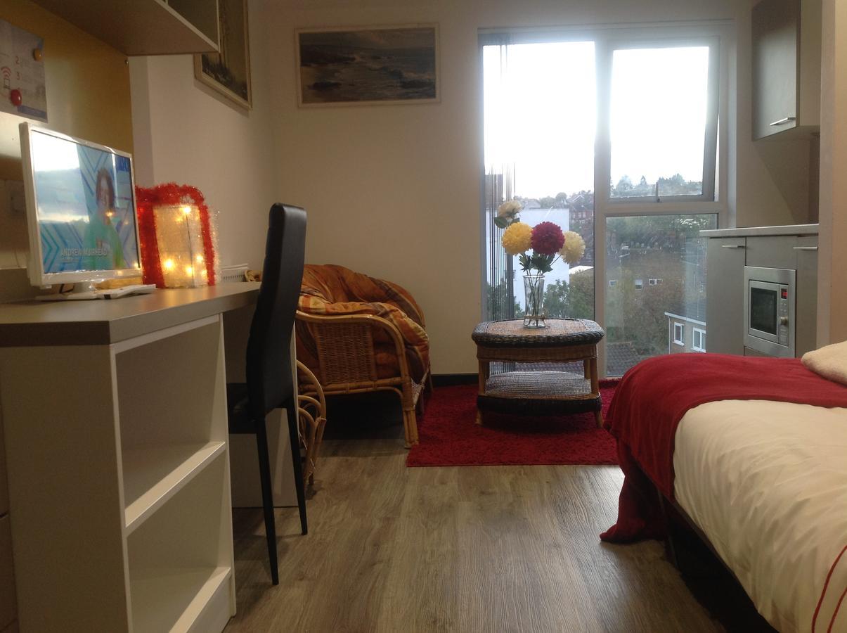 Peace Apartments - Luton Luton  Eksteriør bilde